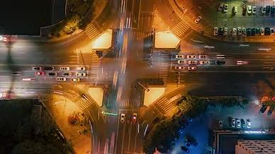 4k航拍城市夜景十字路口车流延时视频的预览图